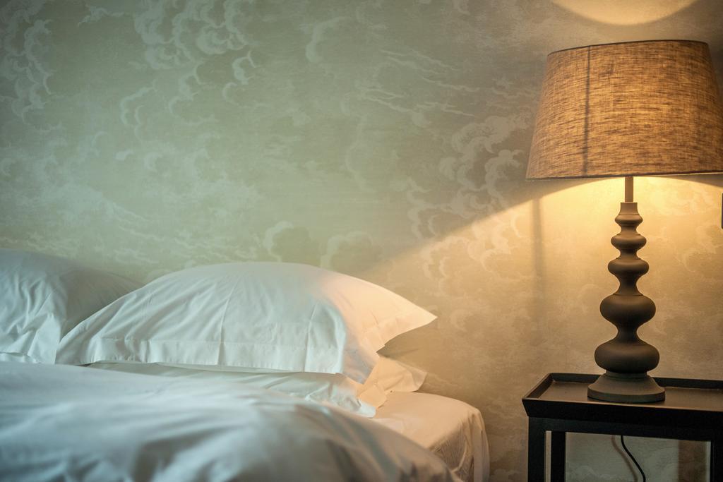 The Tommyfield Hotel London Room photo